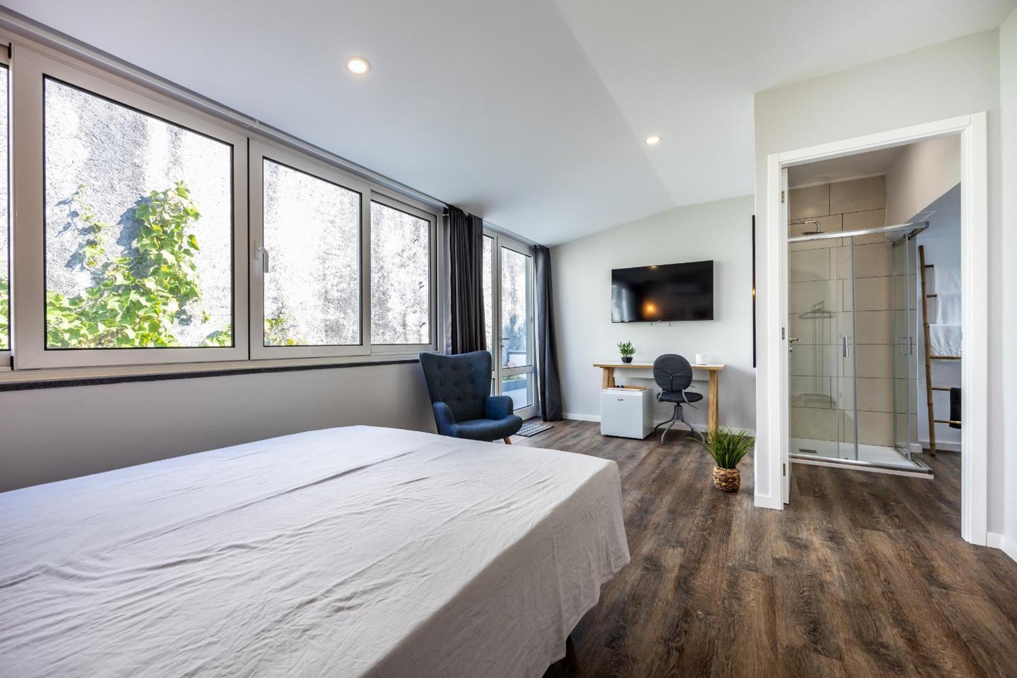 Angra Charming Suites By Seewest Angra do Heroísmo Exterior photo