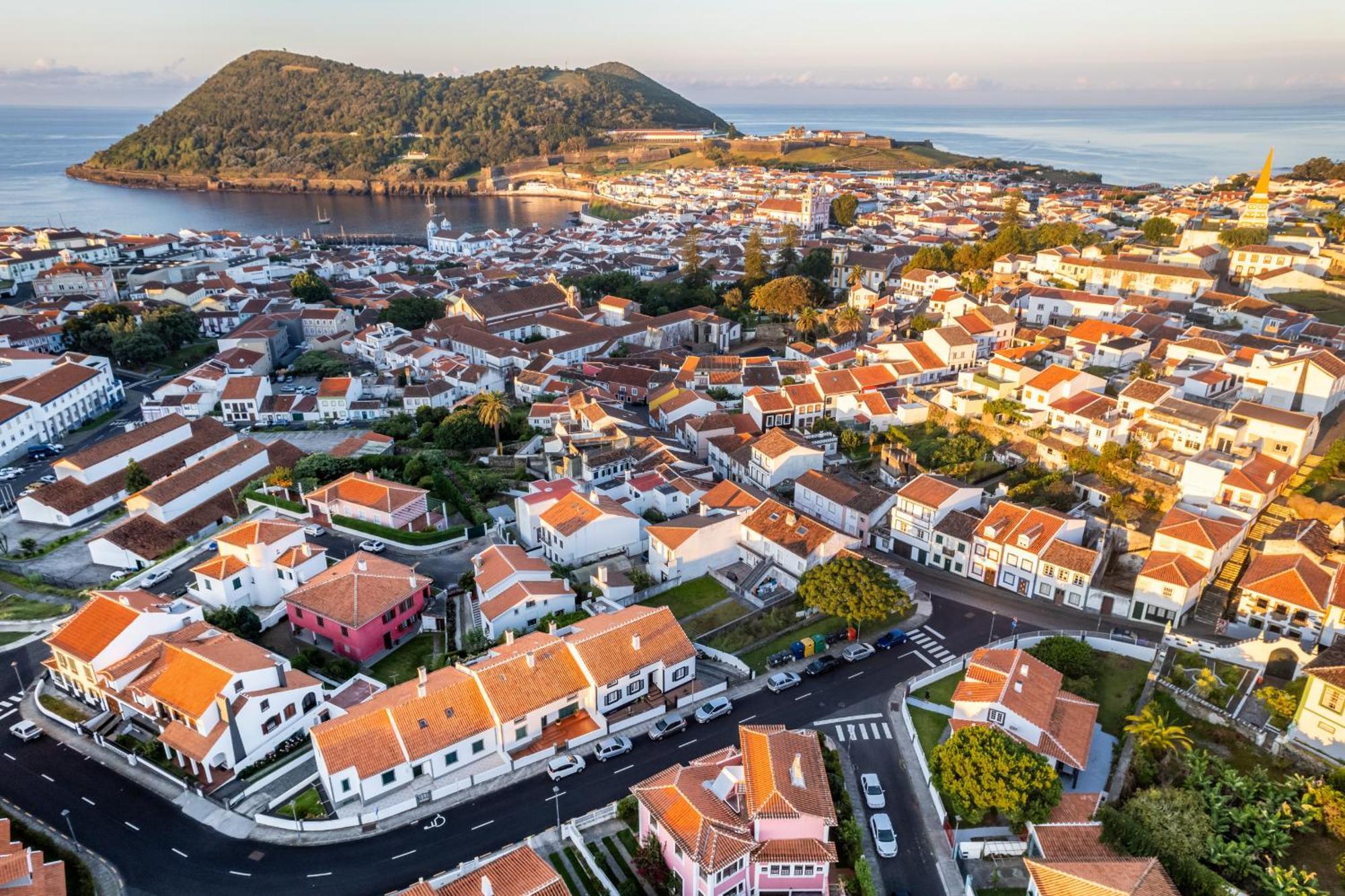 Angra Charming Suites By Seewest Angra do Heroísmo Exterior photo